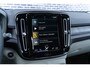 Volvo XC40 Plug-in Hybrid T4 Ultimate Bright | Trekhaak | Panoramadak | Adaptive Cruise control | Lederen Bekleding | Harman Kardon Audio | Stoel-/Stuurverwarming | Navigatie | Achteruitrijcamera | Parkeersensoren voor + achter | Apple Carplay / Android Auto |