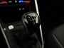 Volkswagen Taigo Life Edition 1.0 TSI 95 PK 5 versn. Hand | Climatronic | Trekhaak | Stoelverwarming | Camera |