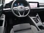 Volkswagen Golf Style 1.5 TSI 130pk H6 | SCHUIF/KANTELDAK | AGR-STOEL | STOELVERW. | CAMERA | TREKHAAK | CLIMA | NAVI | APPLE CARPLAY / ANDROID AUTO | KEYLESS START | MASSAGE | DAB+ | + WINTERSET |