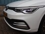Volkswagen Golf Style 1.5 TSI 130pk H6 | SCHUIF/KANTELDAK | AGR-STOEL | STOELVERW. | CAMERA | TREKHAAK | CLIMA | NAVI | APPLE CARPLAY / ANDROID AUTO | KEYLESS START | MASSAGE | DAB+ | + WINTERSET |