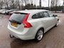 Volvo V60 T3 Momentum