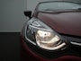 Renault Clio Estate TCe 120 Limited - RIJKLAARPRIJS - 120 PK - 4 cilinder motor - Cruise Control - DAB - Lichtmetalen Velgen