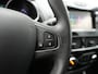 Renault Clio Estate TCe 120 Limited - RIJKLAARPRIJS - 120 PK - 4 cilinder motor - Cruise Control - DAB - Lichtmetalen Velgen
