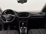 Volkswagen T-Roc 1.5 TSI Style | Automaat | Adaptive cruise | Stoelverwarming | CarPlay | Camera | Afneembare trekhaak