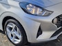 Hyundai i10 1.0 Automaat / Fabrieksgarantie tot 4-2026 / 5 zits / Dealer onderhouden / Airco / Verwarmde voorstoelen / Verwarmd stuurwiel / Android Auto / Apple Carplay / DAB