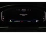 Volkswagen Passat Variant GTE 1.4 TSI 218 PK PHEV Highline - Virtual Cockpit - LED Matrix IQ - dynaudio speakers - Navigatie Pro - Zwarte hemel - DSG - Adaptieve Cruise control -