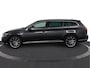 Volkswagen Passat Variant GTE 1.4 TSI 218 PK PHEV Highline - Virtual Cockpit - LED Matrix IQ - dynaudio speakers - Navigatie Pro - Zwarte hemel - DSG - Adaptieve Cruise control -