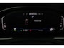 Volkswagen Passat Variant GTE 1.4 TSI 218 PK PHEV Highline - Virtual Cockpit - LED Matrix IQ - dynaudio speakers - Navigatie Pro - Zwarte hemel - DSG - Adaptieve Cruise control -