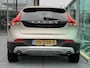 Volvo V40 Cross Country 1.5 T3 Polar+ Luxury Automaat, Panoramadak, Lederen bekleding, Unieke kilometerstand, Eerste eigenaar, Noodreservewiel, Parkeercamera, DAB+ radio, Extra getinte ramen vanaf B-stijl, Stoelverwarming, High performance audio