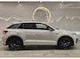 Volkswagen T-Roc 1.5 TSI R-Line Panorama/Keyless/Black Style/Ascot grey