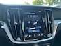 Volvo V60 Cross Country T5 AWD Pro | Trekhaak | Panoramadak | Apple carplay/Android auto | Massage Stoelen | Ventilatie | Leder | Camera | Harman Kardon |