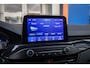 Ford Focus Wagon 1.0 EcoBoost Hybrid ST Line X Business | Trekhaak | Apple Carplay/Android Auto | Stoel/Stuur Verwarming | Achteruitrijcamera | Parkeersenoren Voor/Achter | | Achteruitrijcamera | Apple Carplay/Android Auto|telefoonintegratie premium | Cruise control