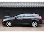Volvo V60 2.0 D3 Momentum 5 Cilinder/Elek-Dak/Parkeersensor/Navigatie
