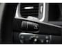 Volvo V60 2.0 D3 Momentum 5 Cilinder/Elek-Dak/Parkeersensor/Navigatie