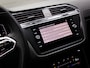 Volkswagen Tiguan 1.4 TSI eHybrid R-Line Business+ (IQ-LIGHT, SFEERVERLICHTING, PANORAMADAK, ADAPTIVE CRUISE, APPLE CARPLAY, PDC)