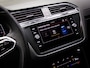 Volkswagen Tiguan 1.4 TSI eHybrid R-Line Business+ (IQ-LIGHT, SFEERVERLICHTING, PANORAMADAK, ADAPTIVE CRUISE, APPLE CARPLAY, PDC)