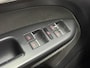 Volkswagen Touran 1.2 TSI Comfortline BlueMotion - Navi - Nieuw Apk levering - Airco - Trekhaak