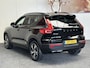 Volvo XC40 1.5 T3 R-DESIGN AUTOMAAT 360 CAMERA LEDER ALCANTARA NAVIGATIE CRUISE CONTROL STOEL EN STUUR VERWARMING KEYLESS GO APPLE CARPLAY/ANDROID RIJSTROOKSENSOREN ZEER MOOI !! Brgl
