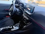 Peugeot e-2008 EV GT 50 kWh, elect. te openen panoramadak, achteruitrijcamera, 1/2 lederen sportinterieur, 17 inch, adaptief cruis