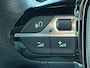 Peugeot e-2008 EV GT 50 kWh, elect. te openen panoramadak, achteruitrijcamera, 1/2 lederen sportinterieur, 17 inch, adaptief cruis