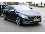 Volvo V60 1.6 T3 R-Design. Half Leer, StoelVerw, Navi, 18"LMV, PDC V+A, Haak 1600kg