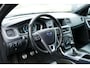 Volvo V60 1.6 T3 R-Design. Half Leer, StoelVerw, Navi, 18"LMV, PDC V+A, Haak 1600kg