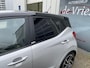 Hyundai i10 1.2 MPI 85PK / Clima / Navi / Cruise / Carplay / Stuur en stoelverw. / Camera / PDC / LMV