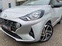 Hyundai i10 1.2 MPI 85PK / Clima / Navi / Cruise / Carplay / Stuur en stoelverw. / Camera / PDC / LMV