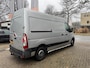 Renault Master T35 2.3 dCi L2H2 Eco DC automaat, airco, cruise control, trekhaak 2 x schuifdeur, navigatie, rijd perfect nwe apk