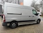 Renault Master T35 2.3 dCi L2H2 Eco DC automaat, airco, cruise control, trekhaak 2 x schuifdeur, navigatie, rijd perfect nwe apk