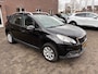 Peugeot 2008 1.2 PURET. BLUE LION