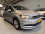 Volkswagen Touran 1.5 TSI Comfortline / 7 PERSOONS / CLIMATE / CRUISE / ACHTERUITRIJCAMERA / NAVIGATIE / TREKHAAK / LMV / NL-AUTO