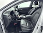 Hyundai Kona Electric EV PREMIUM 64 kWh | TWO TONE | NAVI | CLIMA | CRUISE | CAMERA | HUD | LEDER | STUUR- & STOELVERWARMING | PDC VOOR & ACHTER | DODEHOEK DETECTIE | KREILL | PRIVACY GLASS | WLTP 481 KM! |