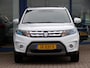 Suzuki Vitara 1.6 High Executive, Trekhaak / Carplay + Android Auto / Sensoren + Camera / Stoelverwarming / Climate Control / 17'' LMV