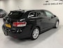 Toyota Avensis Wagon 1.8 VVTi Business CLIMA/TREKHAAK/LEER/WINTERSET
