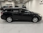 Toyota Avensis Wagon 1.8 VVTi Business CLIMA/TREKHAAK/LEER/WINTERSET