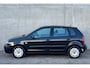 Volkswagen Polo 1.4 75pk 2004 Zwart 5DR AIRCO|NIEUWE APK|NAP