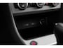 SEAT Ateca FR Business Intense | Achteruitrijcamera | Airconditioning automatisch met 2-zone-temperatuurregeling | Centrale vergr. met afstandsbediening en Keyless Entry&Go