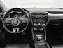 MG MG ZS EV Luxury 45 kWh | WLTP 263 KM | Panorama/Schuif-Kantel dak | LMV | Cam | ACC | Airco | Navigatie | DAB | 1e Eigenaar |