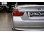 BMW 3-Serie 320i | AUT | GLAZEN-DAK | AIRCO | CRUISE | LEDER | STOEL.VERW | APK.