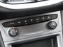 Opel Astra 1.4 150pk Black Edition | Unieke kilometerstand | Navigatie | dealeronderhouden | Apple en Android