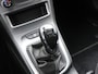 Opel Astra 1.4 150pk Black Edition | Unieke kilometerstand | Navigatie | dealeronderhouden | Apple en Android