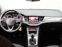 Opel Astra 1.4 Turbo Black Edition | Unieke kilometerstand | Navigatie | dealeronderhouden | Apple en Android