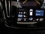 Volvo XC40 1.5 T4 Plug-in hybrid Ultimate Bright | PHEV | Panoramadak | 360 Graden Camera | Lederen Bekleding | Elektrisch Verstelbare Voorstoelen | BLIS | Navigatie | Lichtmetalen Velgen 19 inch | Keyless Entry
