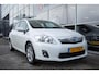 Toyota Auris 1.8 Full Hybrid Business