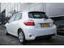 Toyota Auris 1.8 Full Hybrid Business