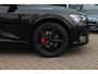 Audi E-tron e-tron 50 quattro Launch edition Black 71 kWh S-line / SoH 92.1% / Trekhaak / Panoramadak / 20'' / Luchtvering / ACC / Navigatie / Stoelverwarming