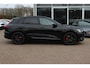 Audi E-tron e-tron 50 quattro Launch edition Black 71 kWh S-line / SoH 92.1% / Trekhaak / Panoramadak / 20'' / Luchtvering / ACC / Navigatie / Stoelverwarming