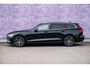 Volvo V60 2.0 B3 Inscription | Achteruitrijcamera | Parkeersensoren | Trekhaak | Lederen Bekleding | BLIS | Cruise Control Adaptief | Lichtmetalen Velgen 18 inch | Keyless Entry | Stoelverwarming