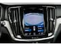 Volvo V60 2.0 B3 Inscription | Achteruitrijcamera | Parkeersensoren | Trekhaak | Lederen Bekleding | BLIS | Cruise Control Adaptief | Lichtmetalen Velgen 18 inch | Keyless Entry | Stoelverwarming
